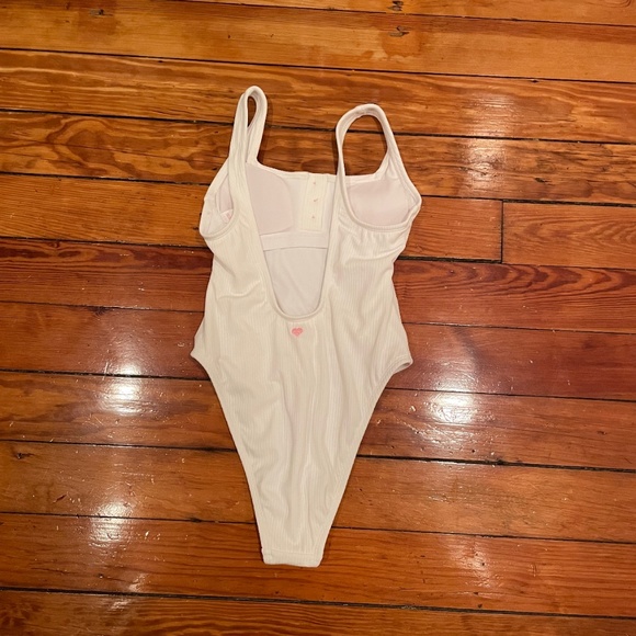 !RARE! Stoney Clover x Target White Bathing Suit - Picture 2 of 2